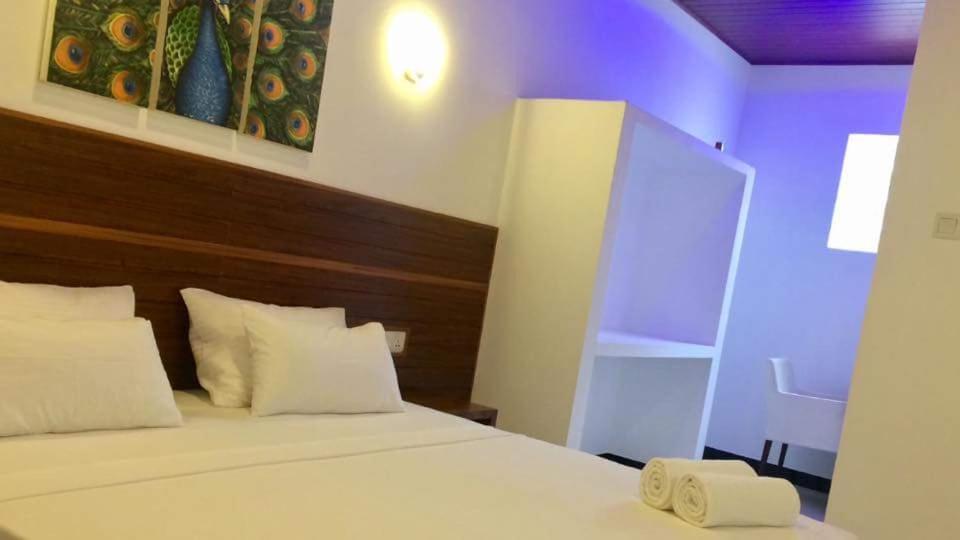 Grand Orchid Residence Канді Екстер'єр фото
